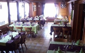 Hotel Du Gd-St-Bernard